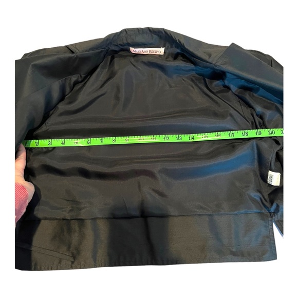 Vintage Mary Ann Restivo  Silk Blazer - Picture 9 of 12